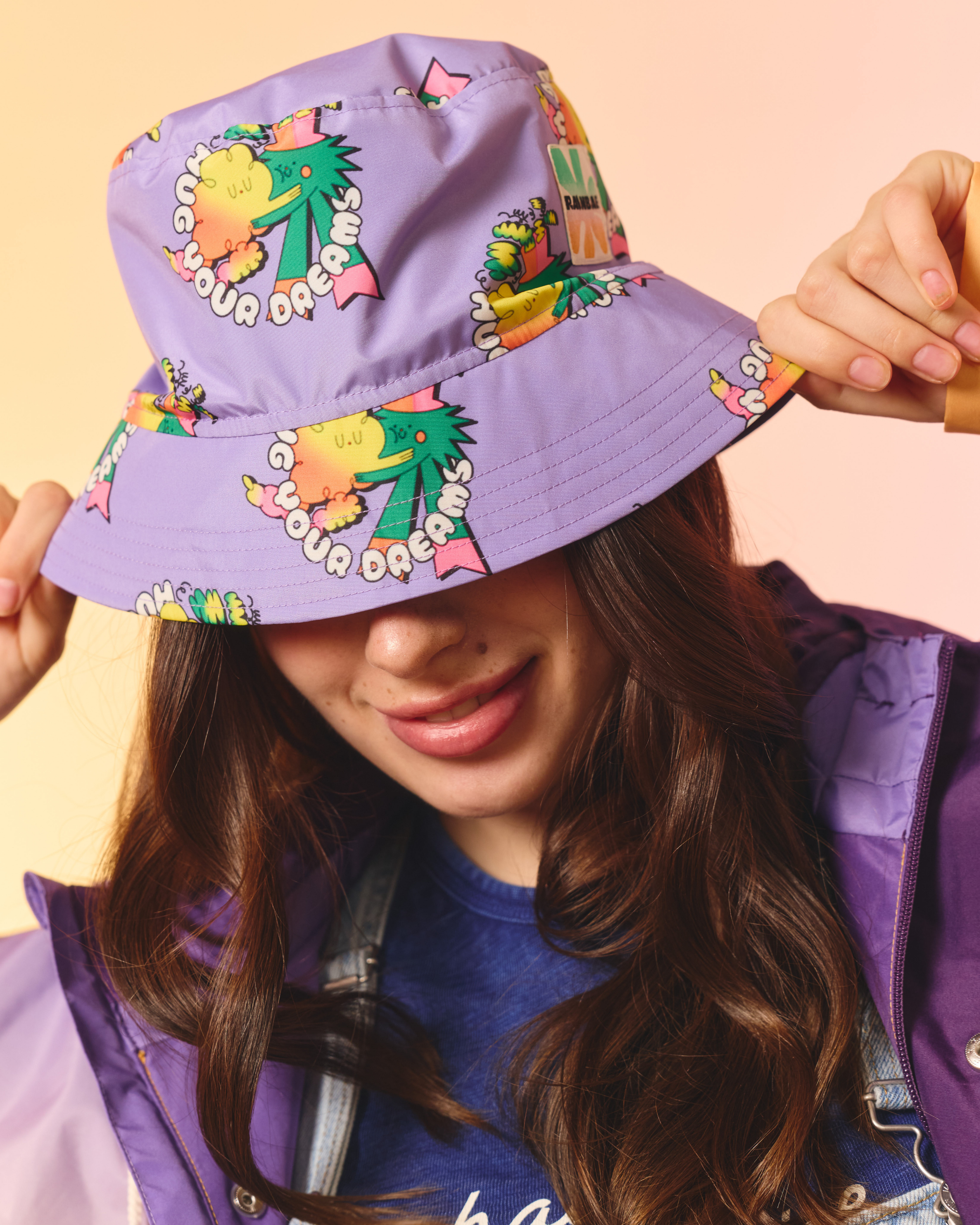 Hug Your Dream Bucket Hat