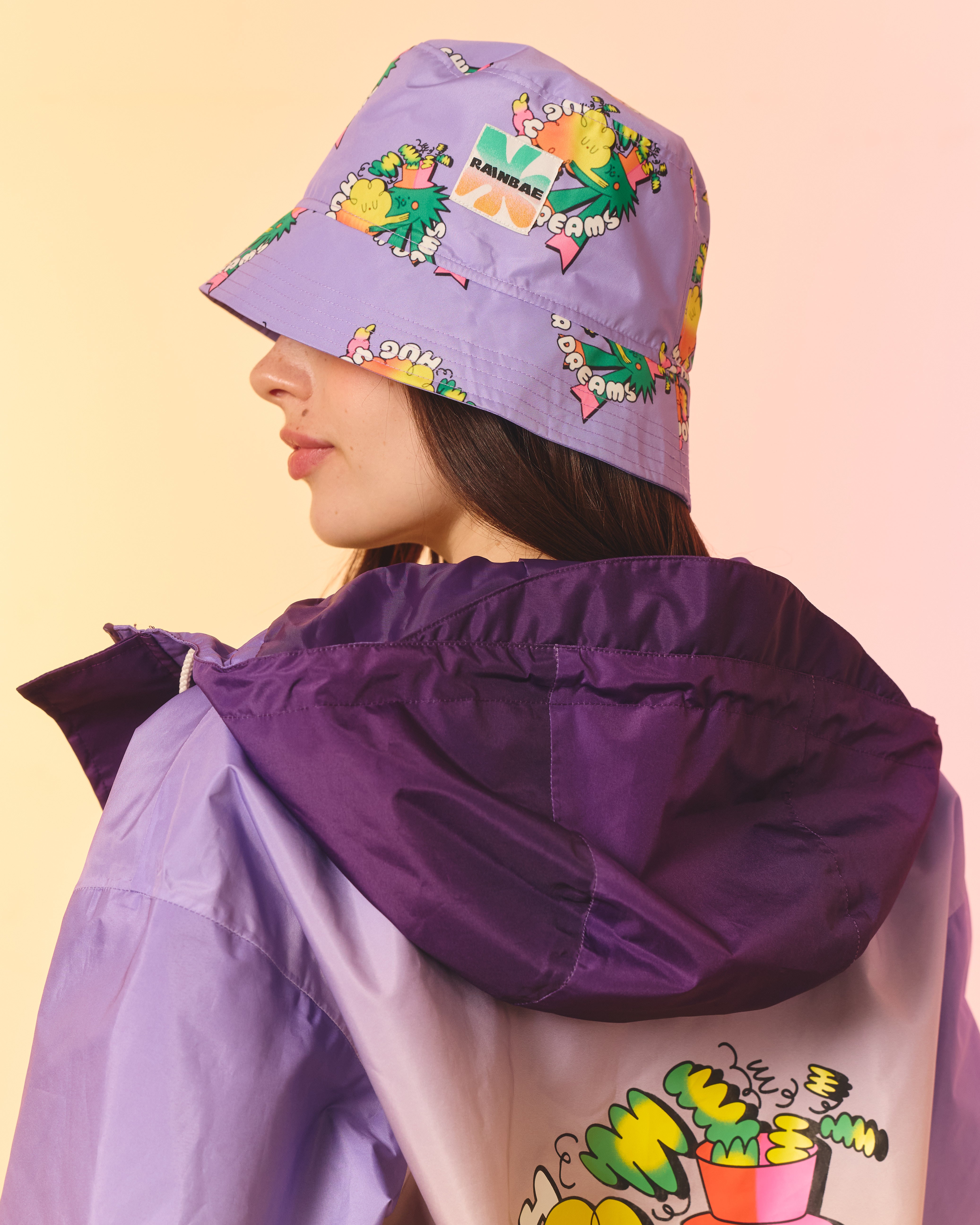 Hug Your Dream Bucket Hat